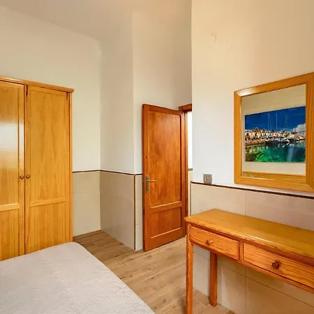 Salinetas Blue Surf House Telde