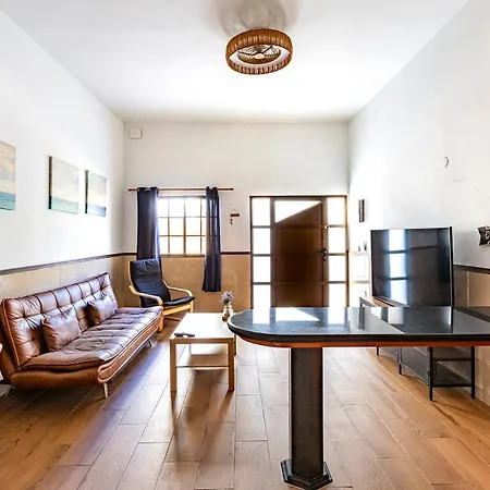 Salinetas Blue Surf House Daire